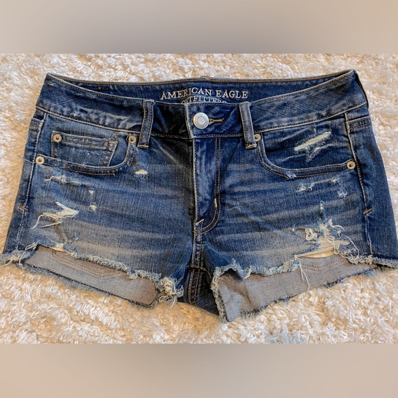 American Eagle Shortie Jean Shorts - Picture 2 of 5
